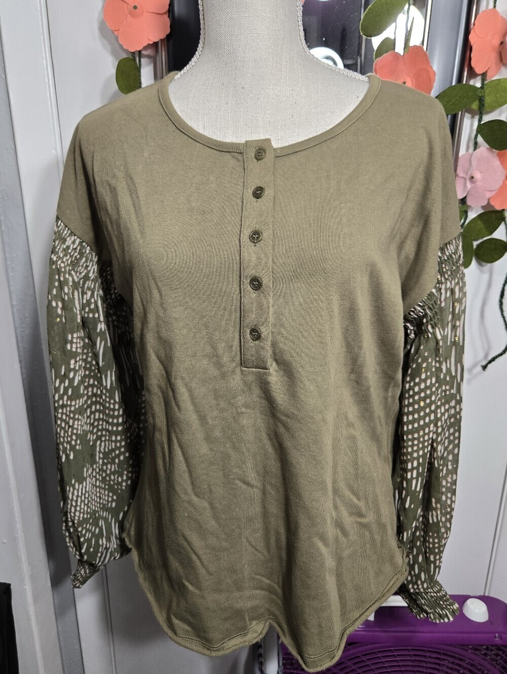 Mystree Pullover Olive Color Mixed Sleeves Sz M - Picture 8 of 10
